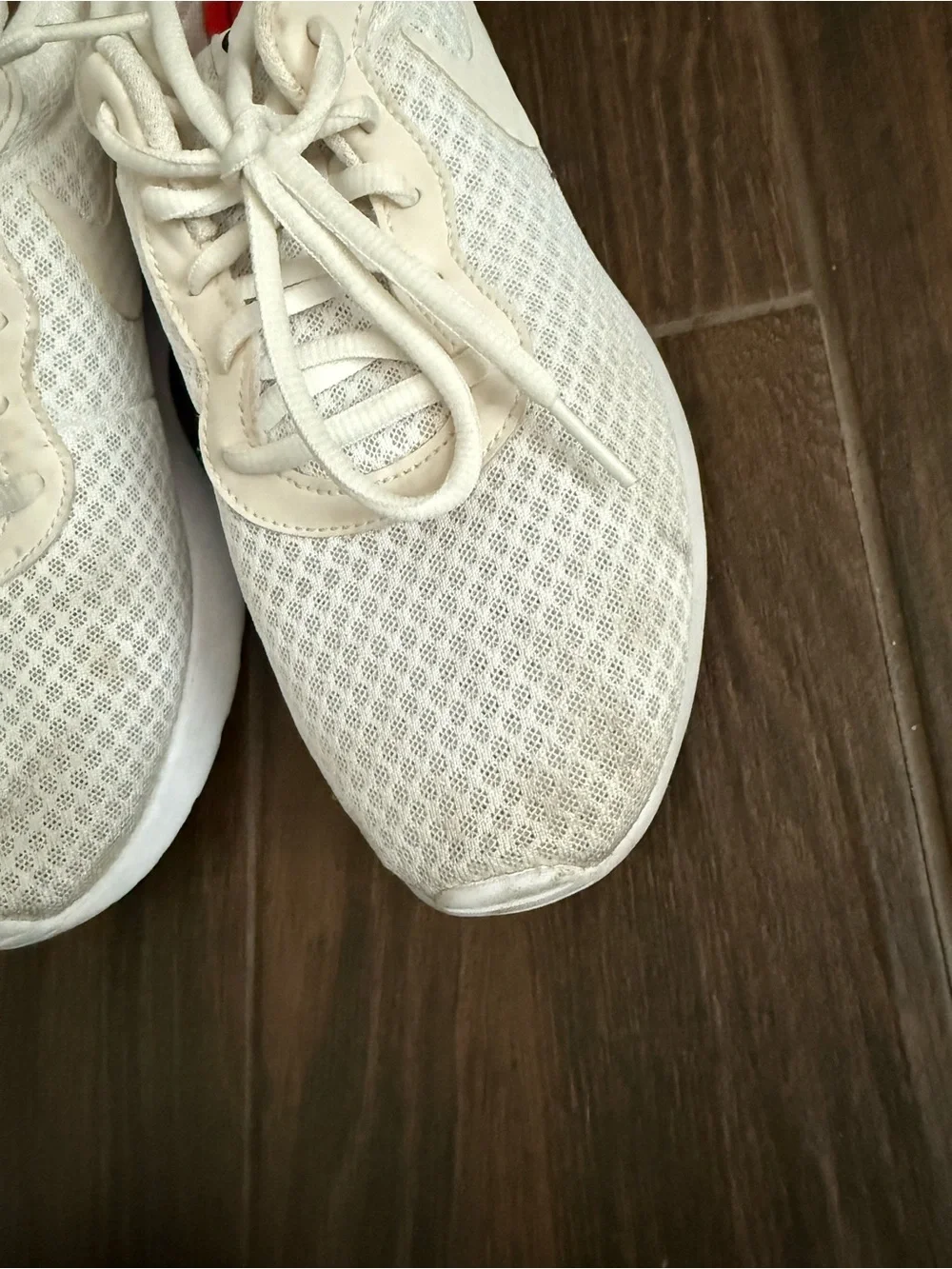 Nike Women’s White Mesh Athletic Sneakers